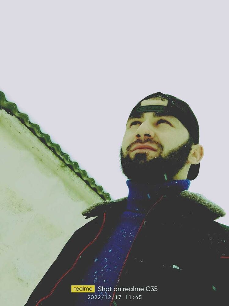  32483803  Madaliev, 27 ,    