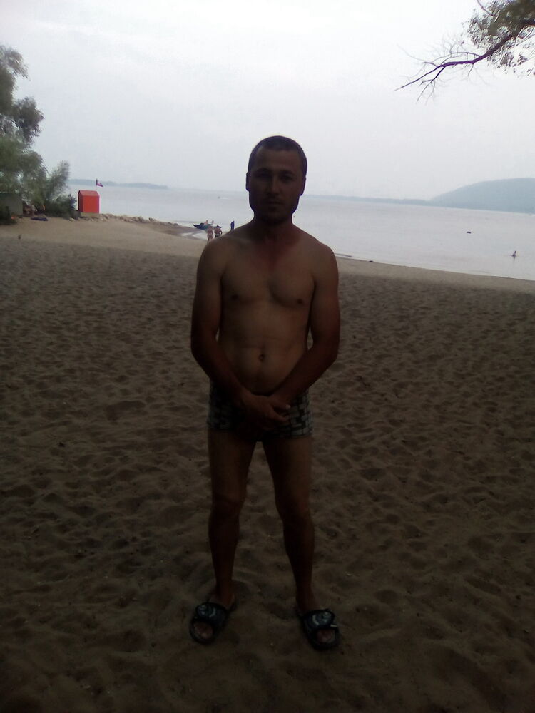  7760093  Ali, 36 ,    