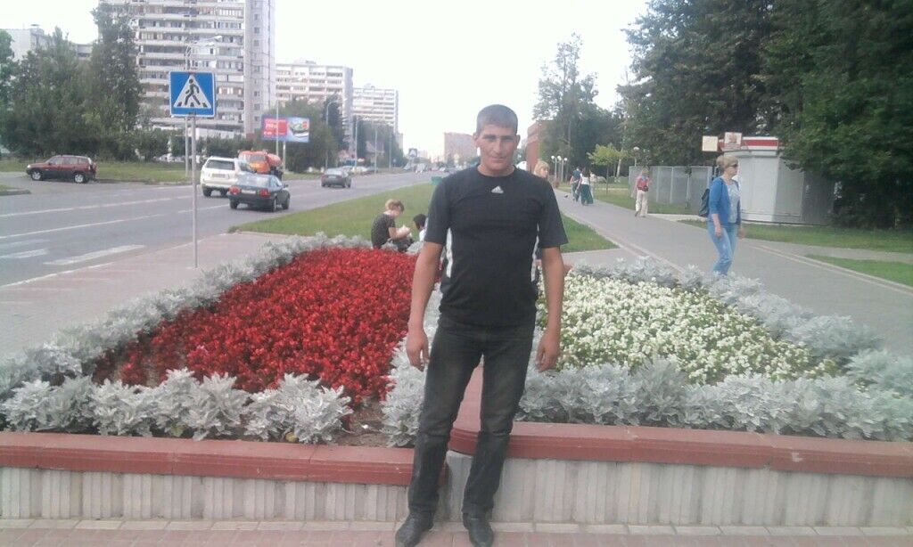  30176733  , 48 ,    