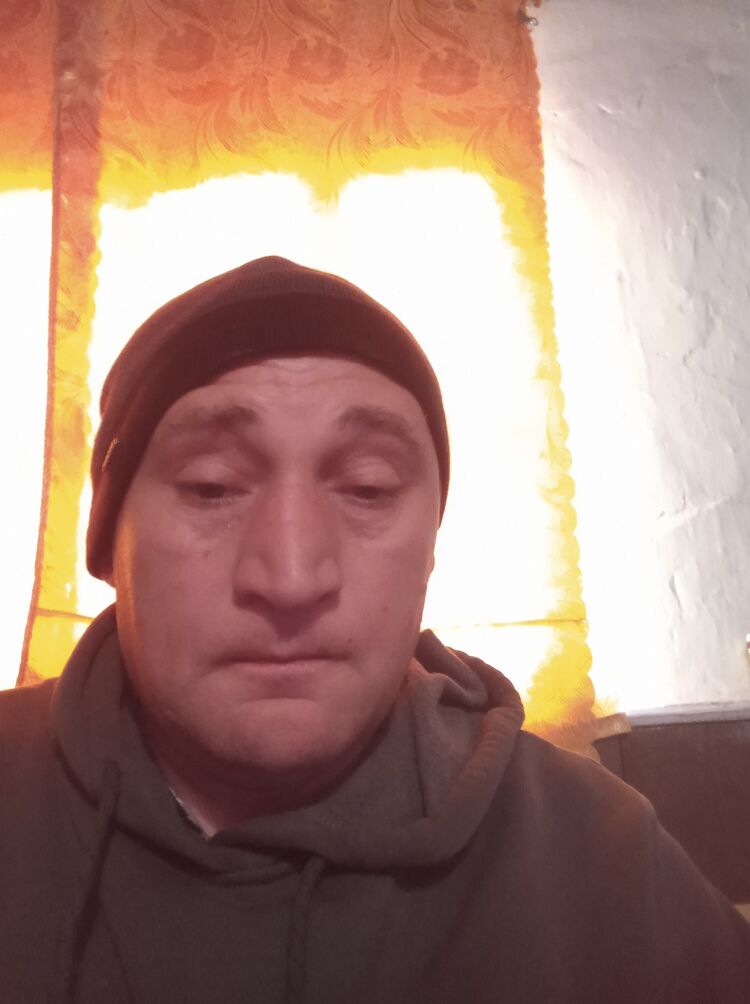  49381773  , 33 ,    