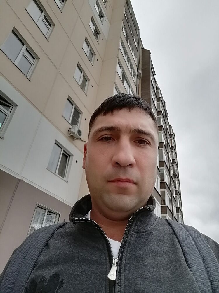  21269653  Anton, 38 ,    