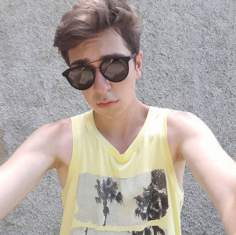 ���� 11247613 ������� Emiliko, 27 ���, ���� ���������� � �������