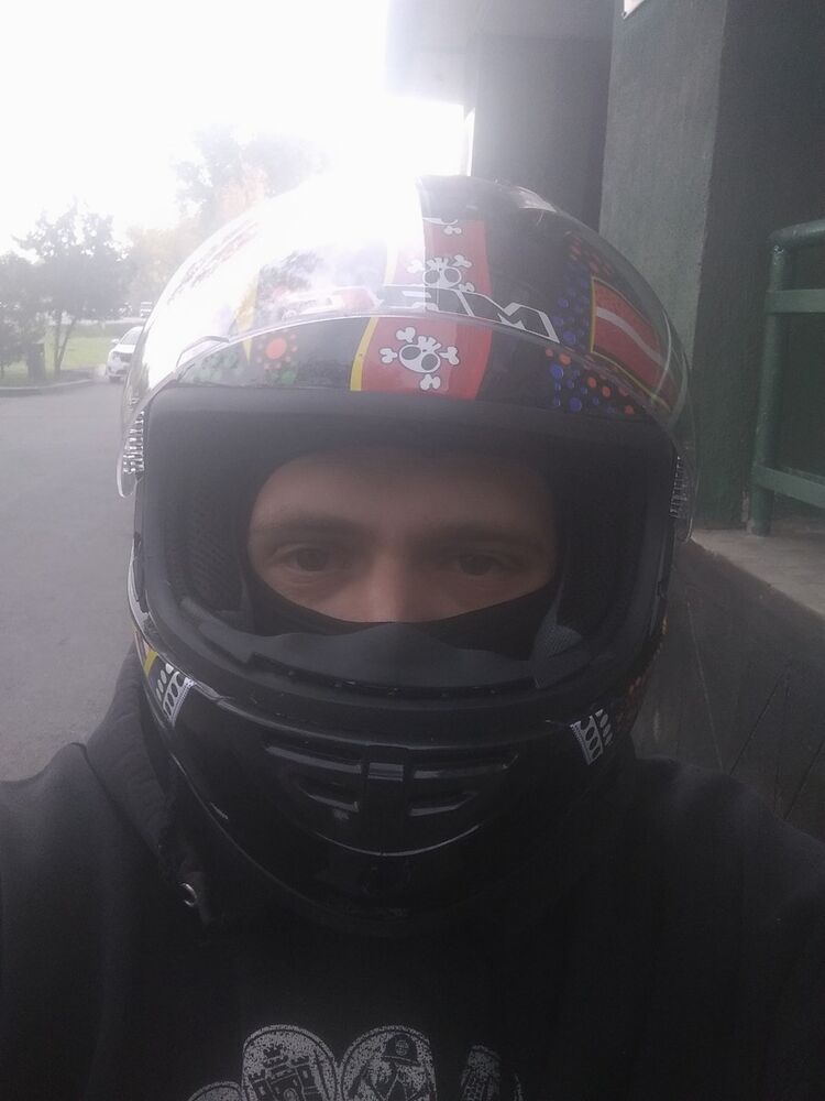 ,   Yevgeniy, 32 ,   , 