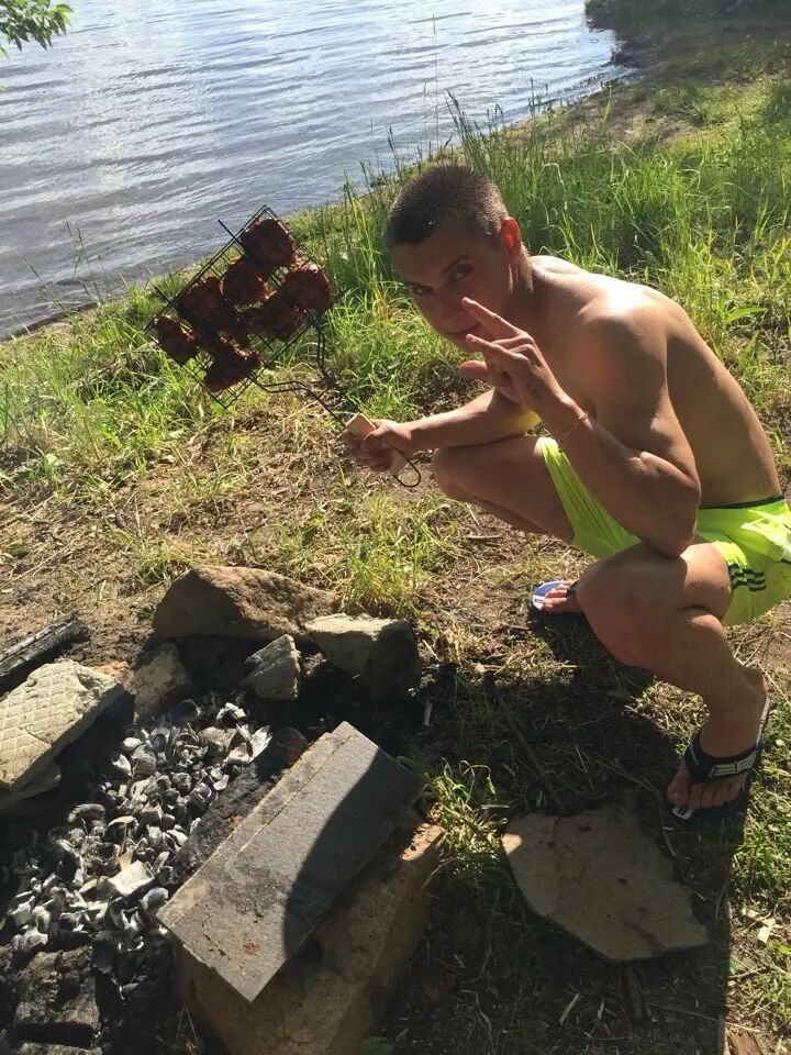  31000983  , 27 ,    