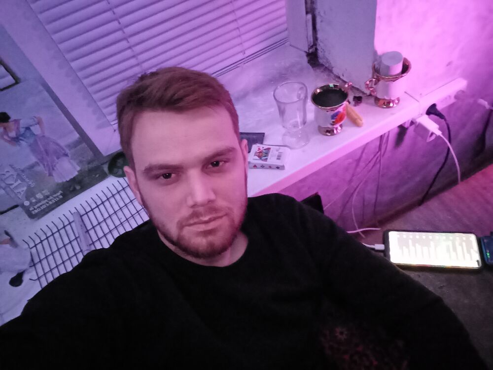  26356353  Nikolay, 28 ,    Novy
