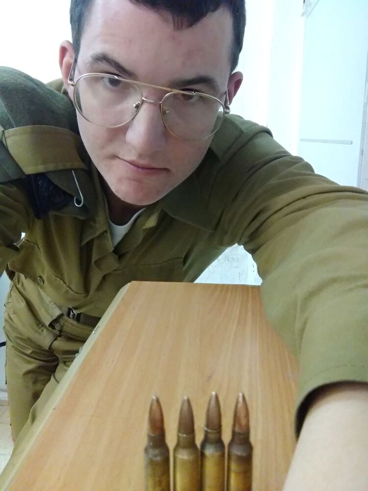  ,   Kirill, 32 ,   ,   , c 
