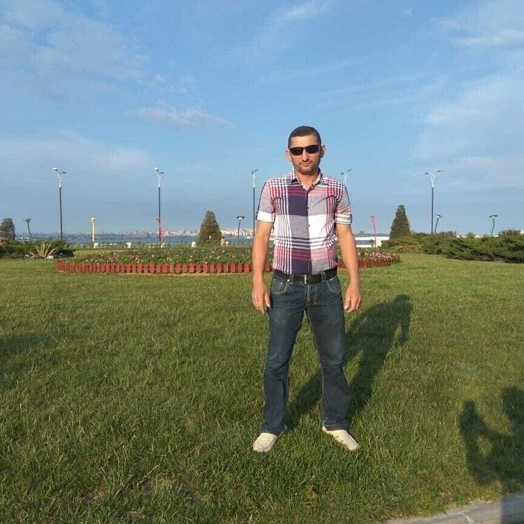  ,   Ceyhun, 51 ,     , c 