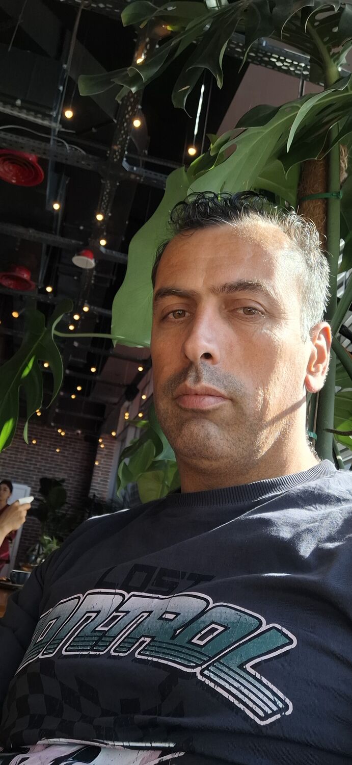  53705073  Tayfun, 38 ,    