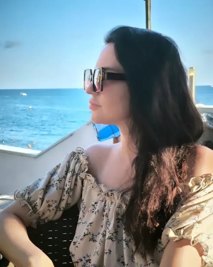 ���� 51361813 ������� ���, 35 ���, ���� ���������� � ����