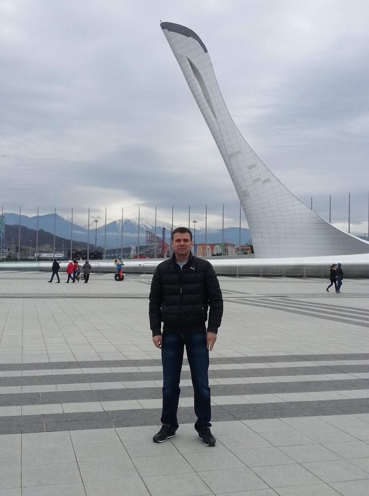  8420913  Vitaliy, 45 ,    