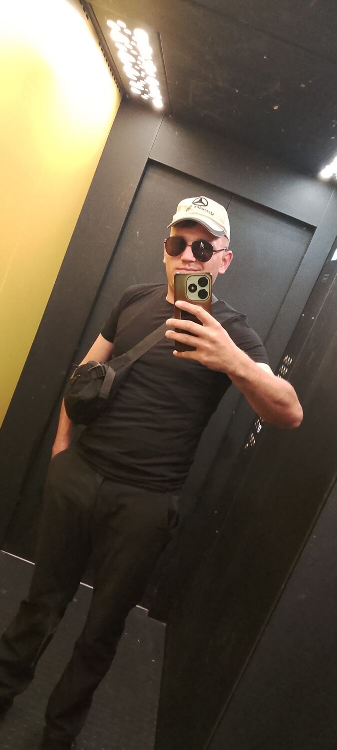  52586483  Bad Boy, 31 ,    