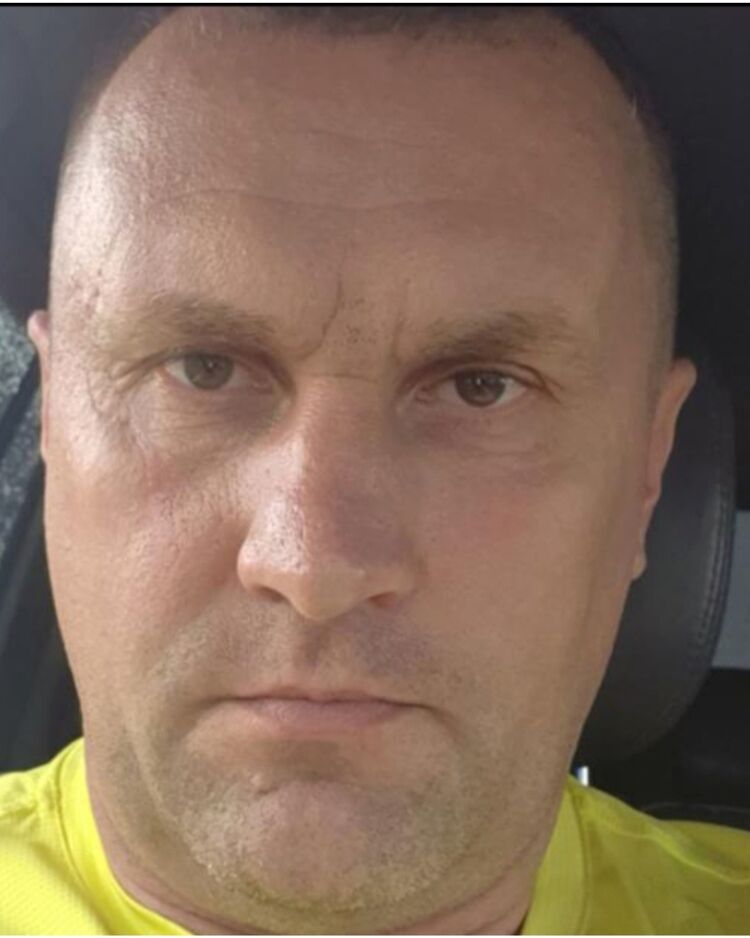  50595923  Ruslan, 50 ,     