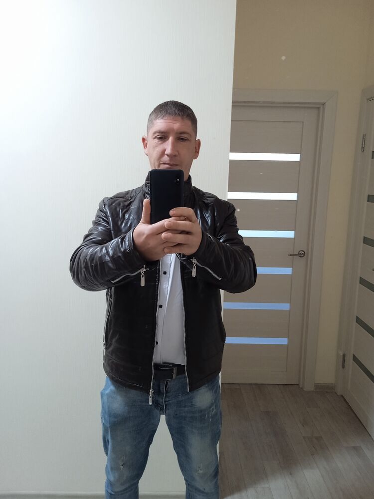  29939473  , 37 ,    