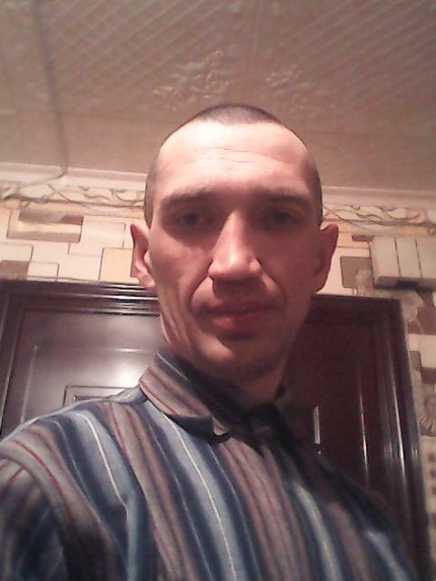  ,   Artem, 43 ,   ,   , c 