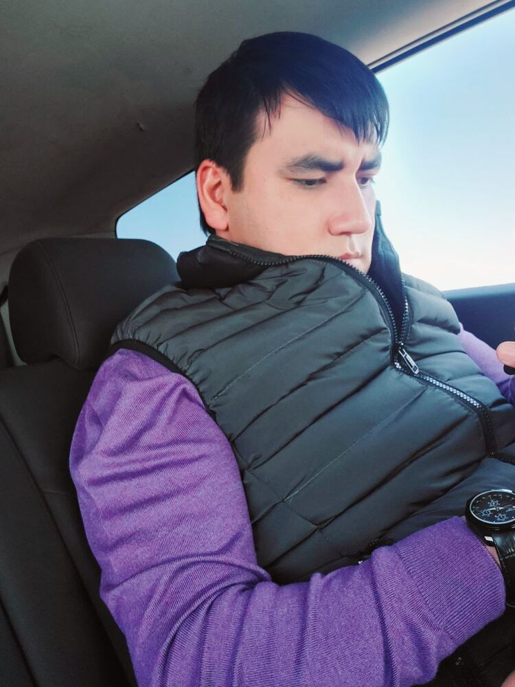  ,   Amirjon, 32 ,   ,   