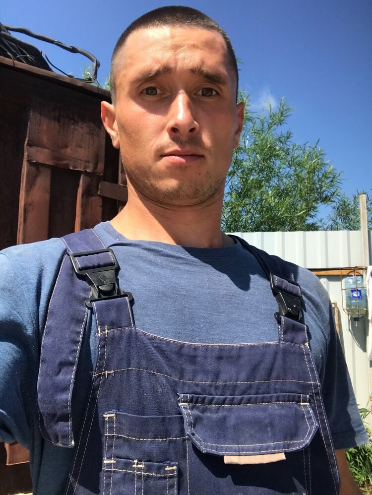  43646233  , 31 ,    