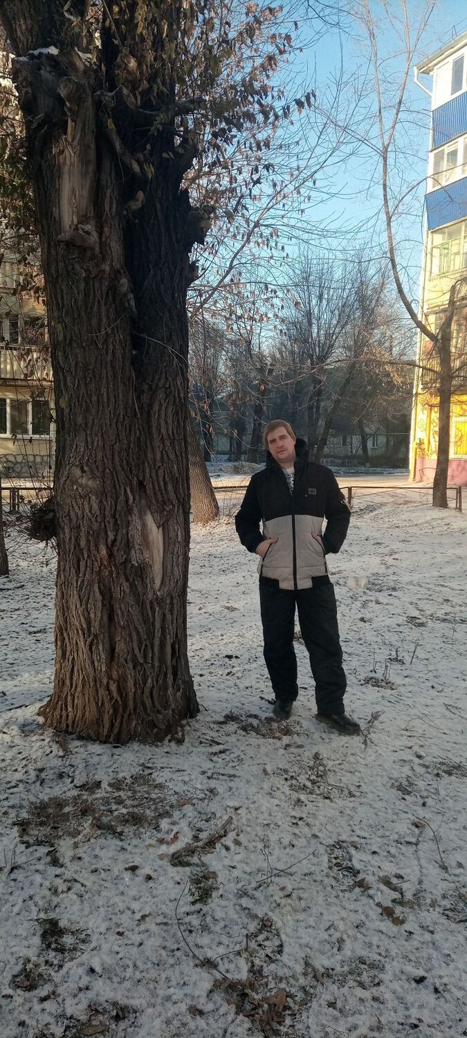  ,   Sergei, 43 ,   ,   