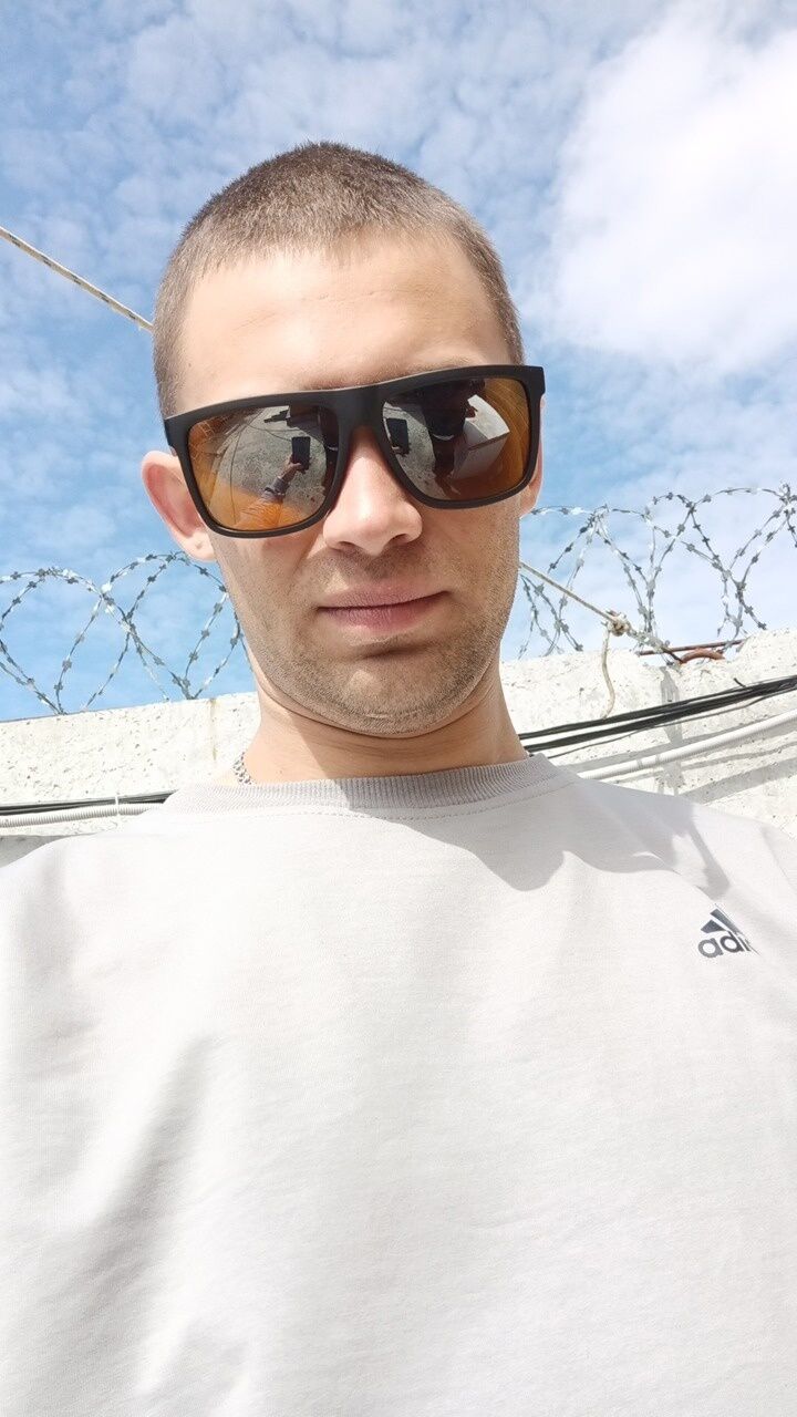 47872813  , 24 ,    