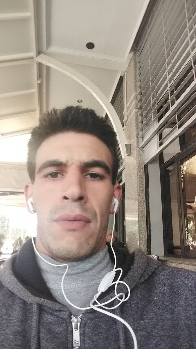  19353323  Mark, 33 ,    