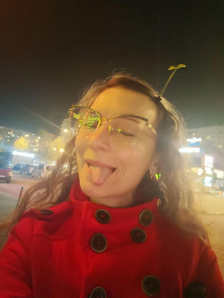  45146143  Nimfa, 39 ,    