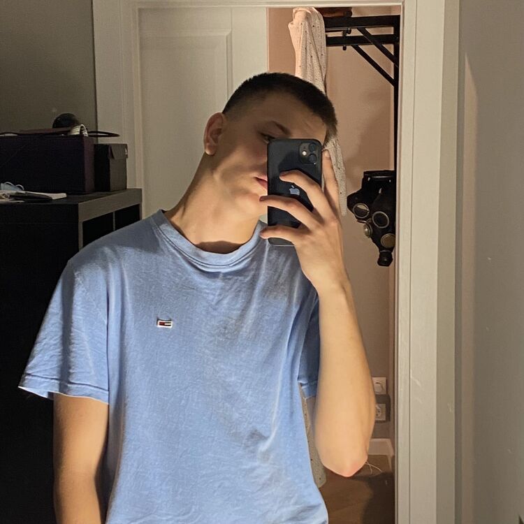  29886813  Kirill, 21 ,    