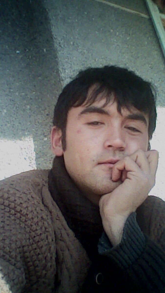  5621183  Alex Xon, 33 ,    