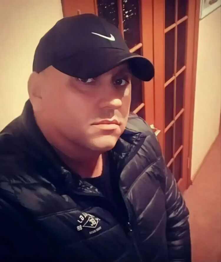  53127243  , 44 ,    
