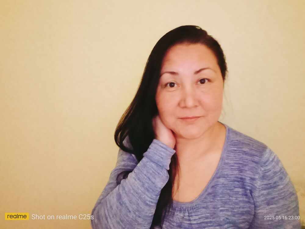  51547993  Elena, 43 ,    