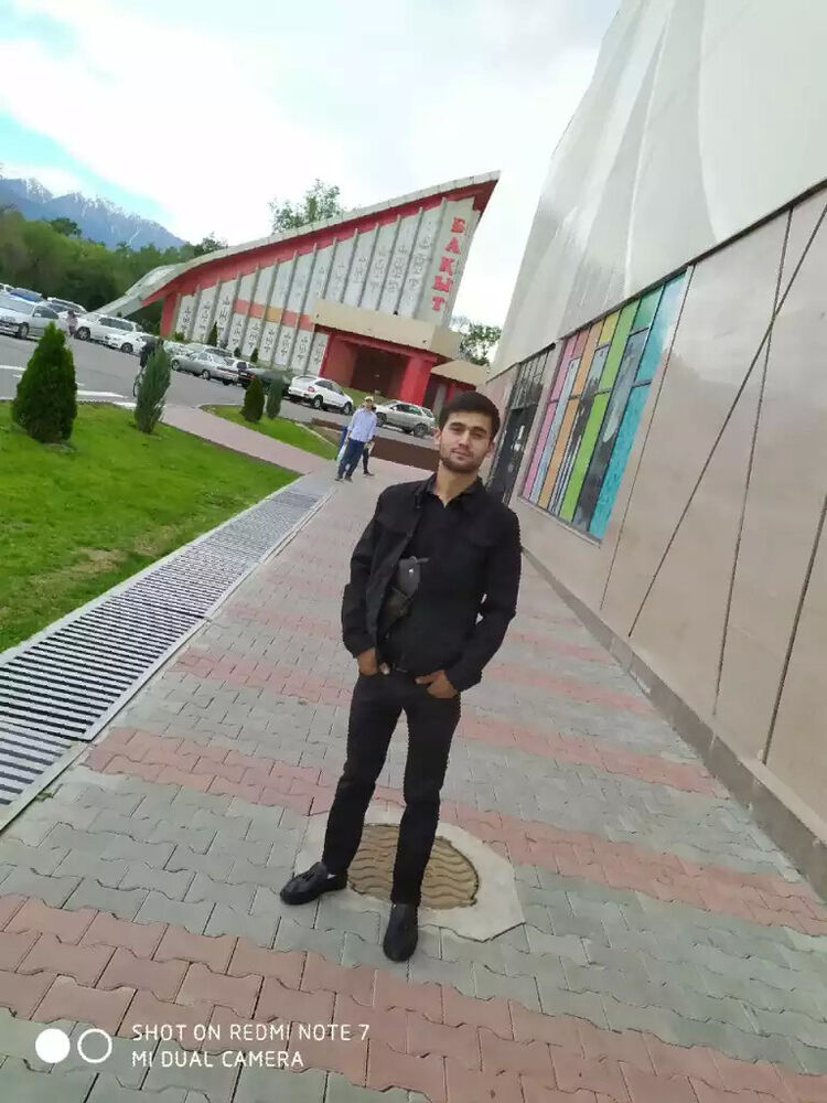 41498513  Shokh, 28 ,     