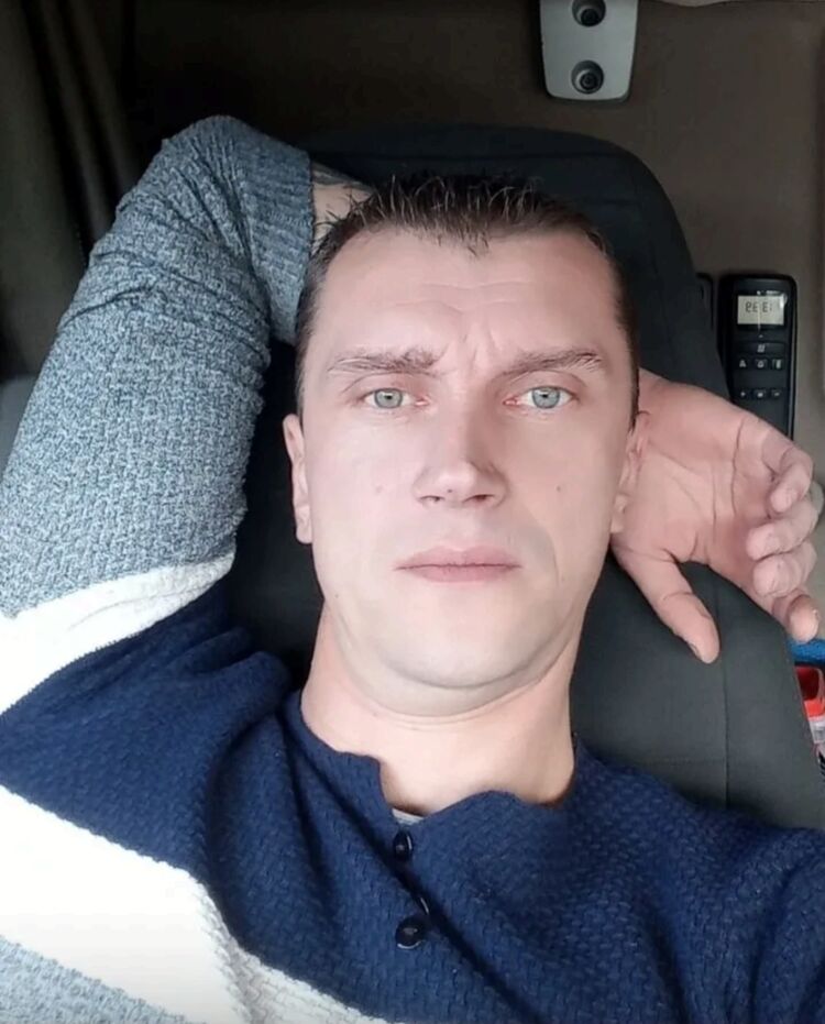 ���� 37695043 ������� ������, 42 ����, ���� ���������� � ������