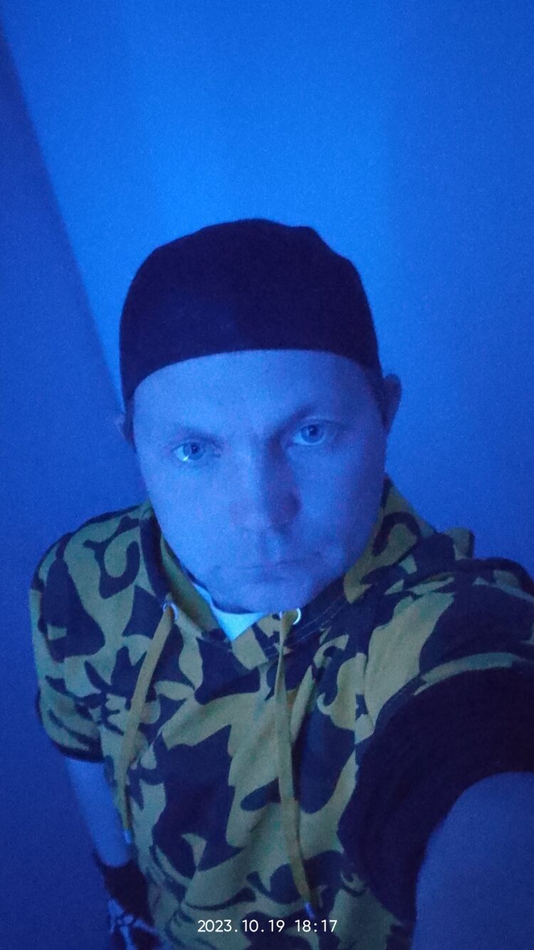  38629843  , 32 ,    