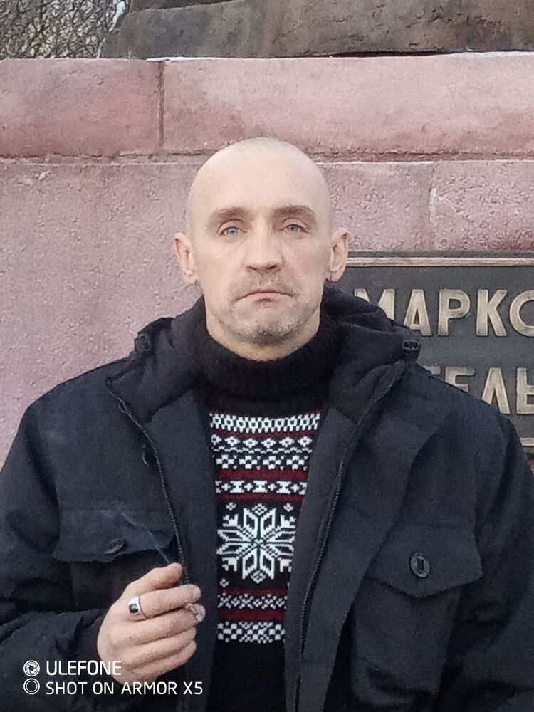  40241513  , 46 ,    