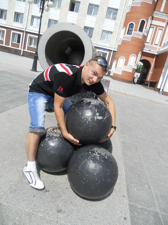  4539633  Fenix, 34 ,    