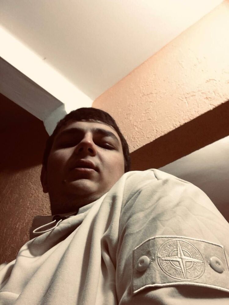  38884243  , 33 ,    