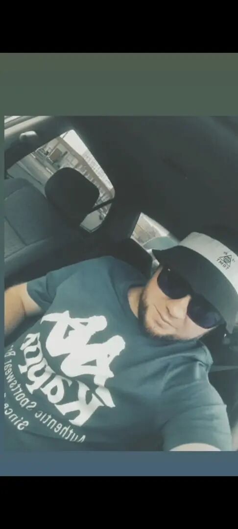  28192963  Oleg, 30 ,    