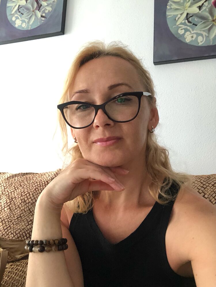  52098573  , 51 ,    Cesson