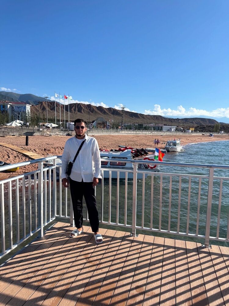  52749963  Xojakbar, 27 ,    