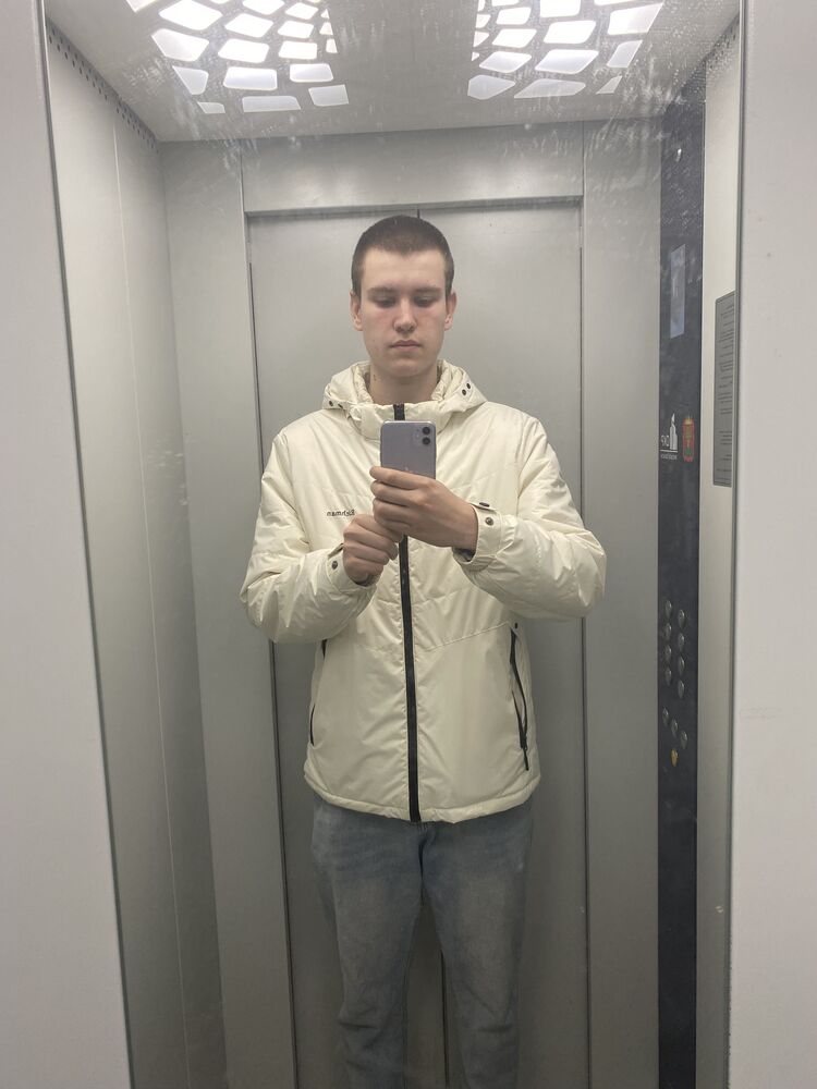  42502763  , 23 ,    