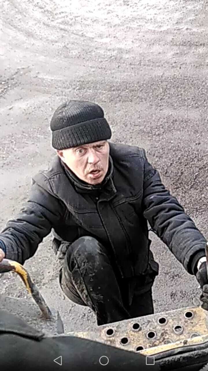  48763623  , 34 ,    