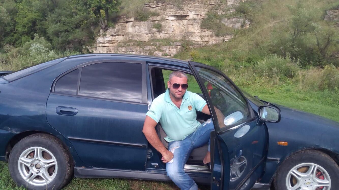  47430253  , 42 ,    