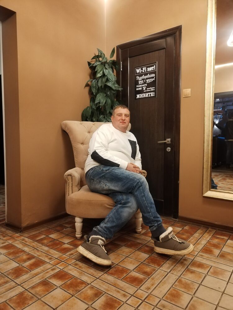  ,   Evgeny, 40 ,   ,   , c , 