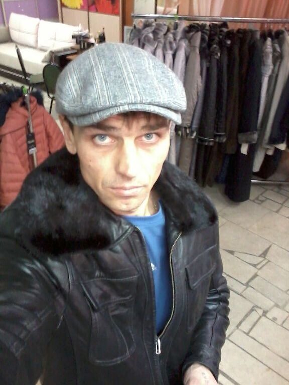  ,   Ivan, 42 ,   ,   