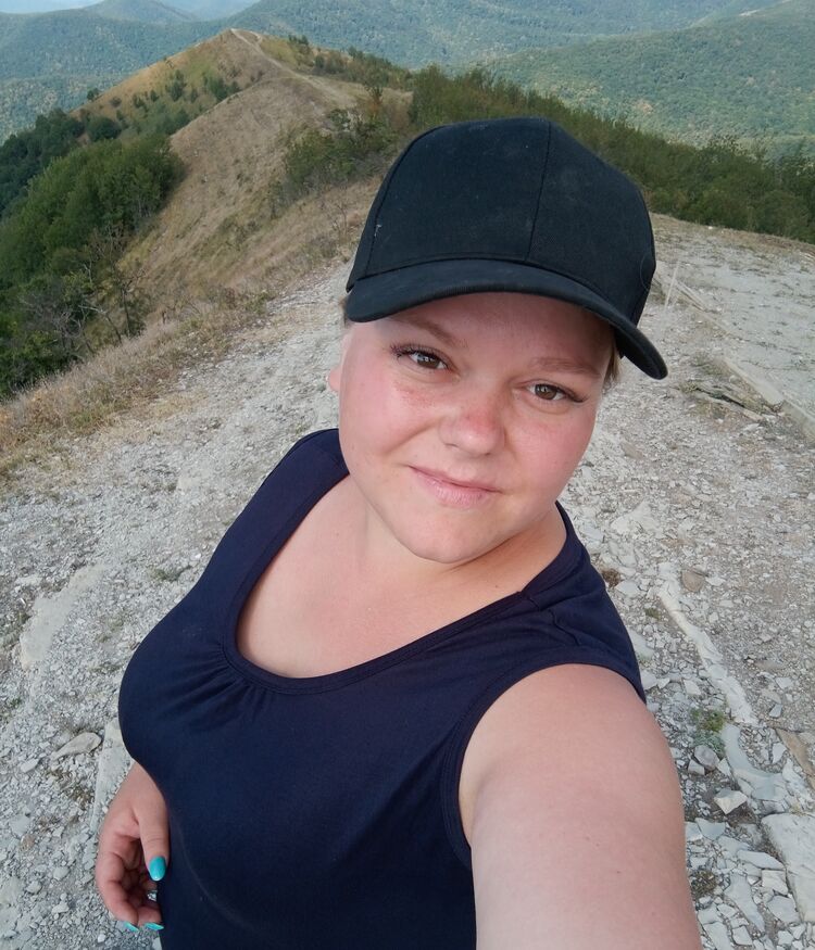  ,   Yulia, 27 ,   