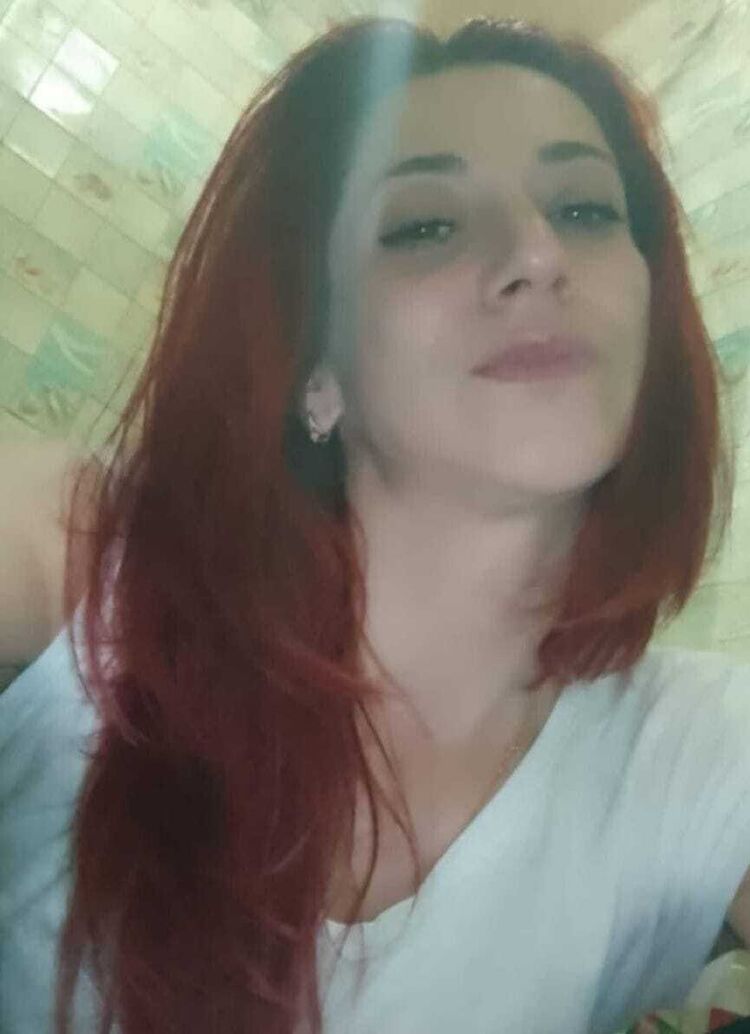  52829823  , 39 ,    