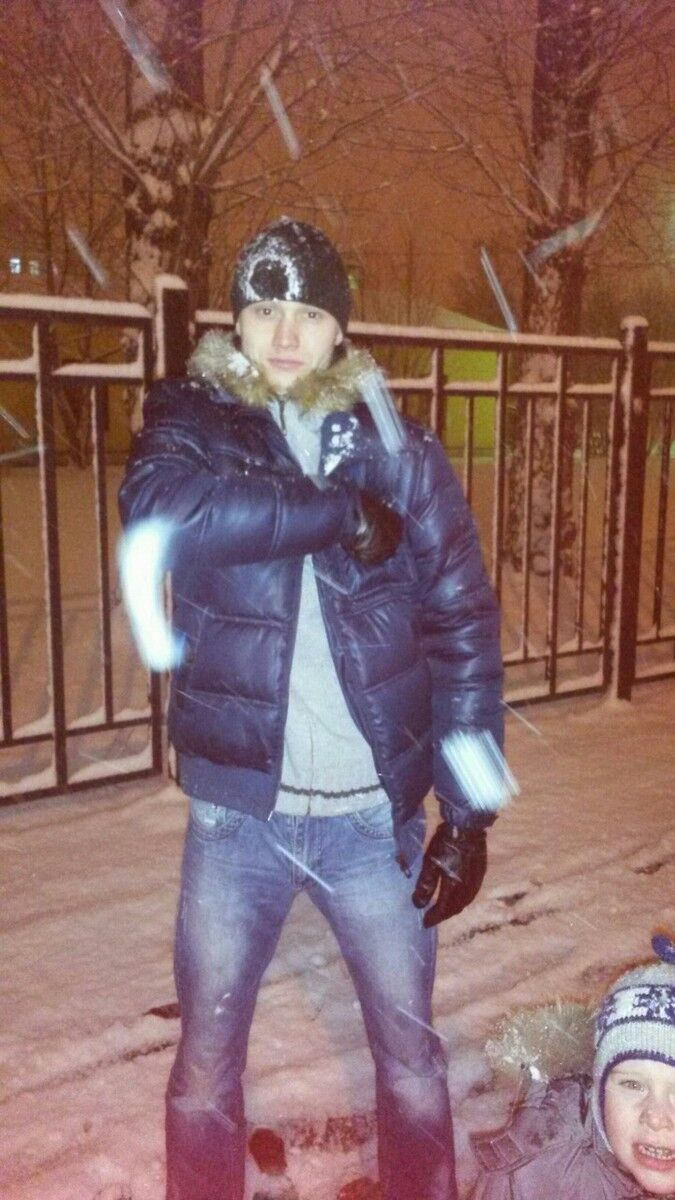  8083483  , 37 ,    -