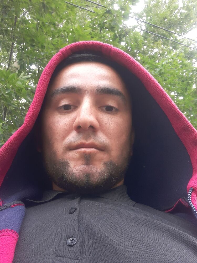  ,   Mustafa, 31 ,   ,   , c 
