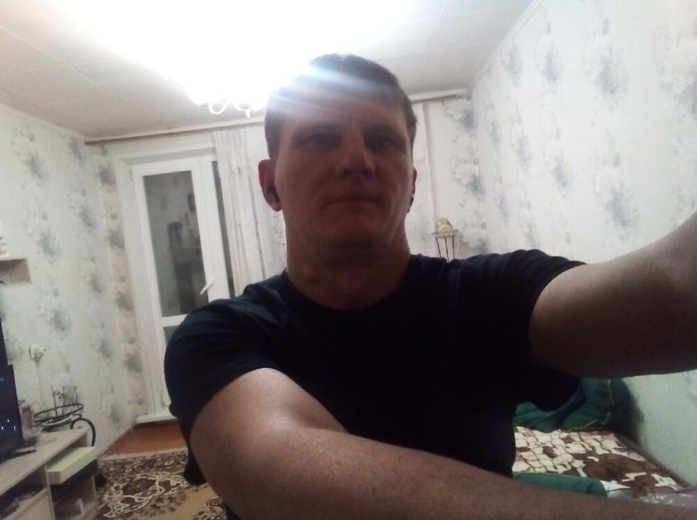  31967993  , 40 ,    