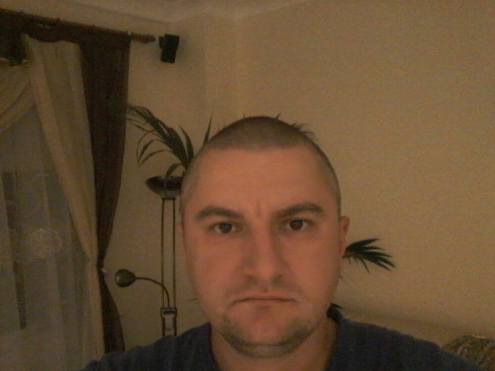  8312713  , 40 ,    