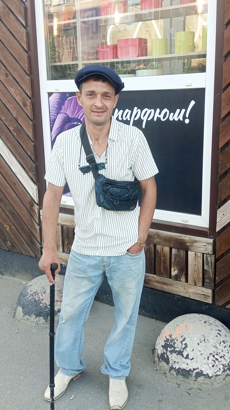  ,   Aleks, 41 ,   ,   , c 