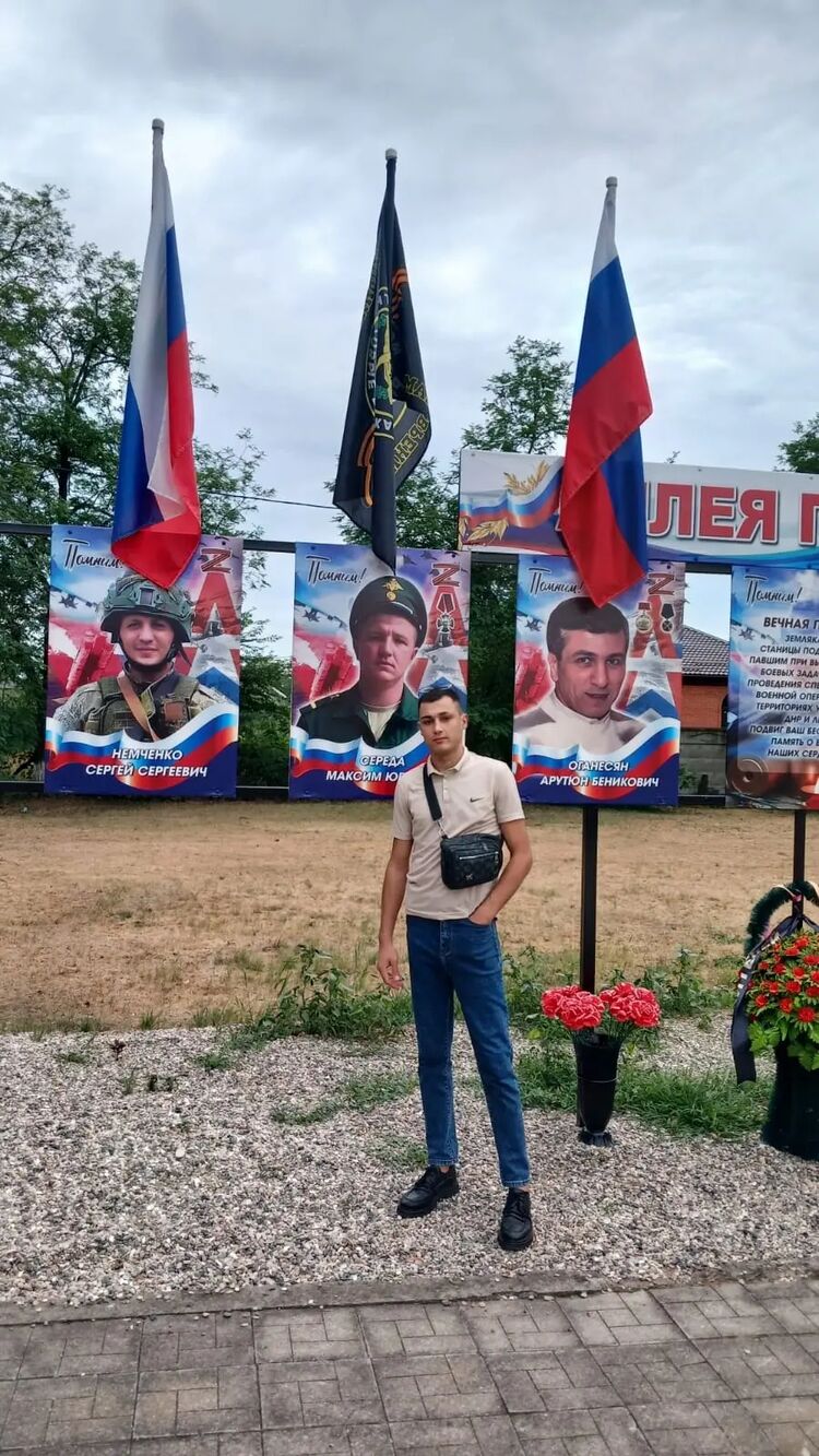  ,   , 27 ,   ,   